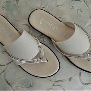 Italian Shoemakers,   6.5 size  Beige